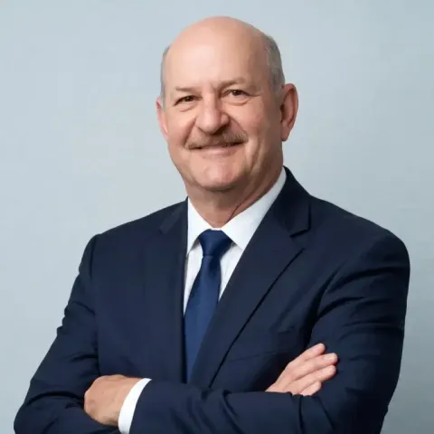 Mel, Finance Manager